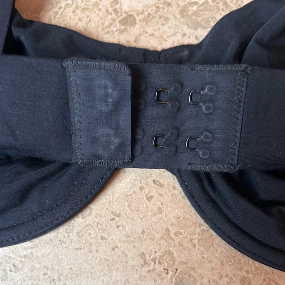 COMMANDO 32DD BRA BLACK - Picture 5 of 5